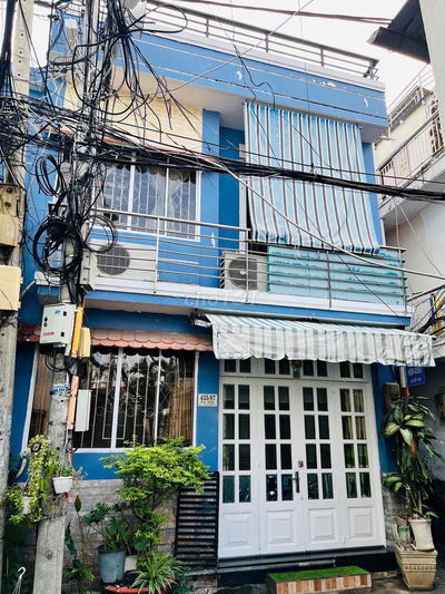 Cho thuê nhà nguyên căn lớn 90m2 gần ngay KCX Tân Thuận, Siêu thị GO