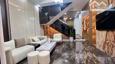 BÁN NHÀ 3 TẦNG MỚI ĐẸP - KIÊN CỐ - ĐƯỜNG HÀN MẶC TỬ – TRUNG TÂM HẢI CHÂU – FULL NỘI THẤT