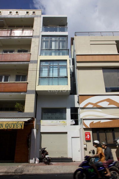 Nhà MTKD mới đẹp Hà Tôn Quyền 4 lầu, 3.5x11 nở hậu 8m, 6PN 4WC