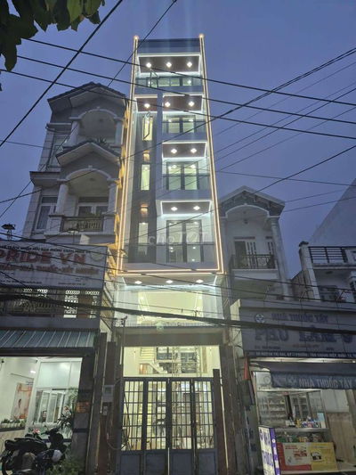 Siêu phẩm 6 tầng 9PN.10WC.có thang máy Mặt tiền Đường Huỳnh Thị Hai