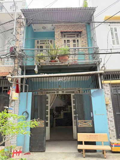 Bán nhà 1Tr 1L m² 350tr SHR gần chợ mỹ hạnh nam