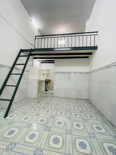 Phòng trọ có gác giá rẻ ở Linh Xuân gần ĐH Nông Lâm