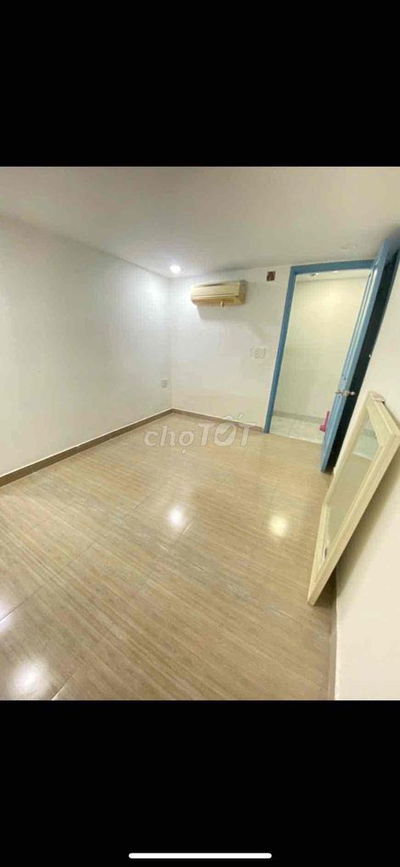 PHÒNG NGAY VÒNG XOAY TRUNG SƠN CÁCH 200M