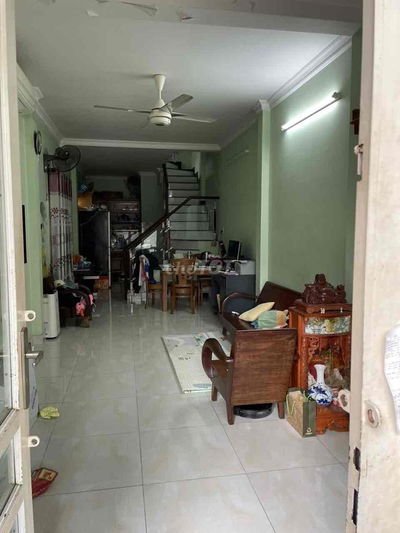 mặt tiền phường tân quý 3.3x12m 1 lầu  có lề