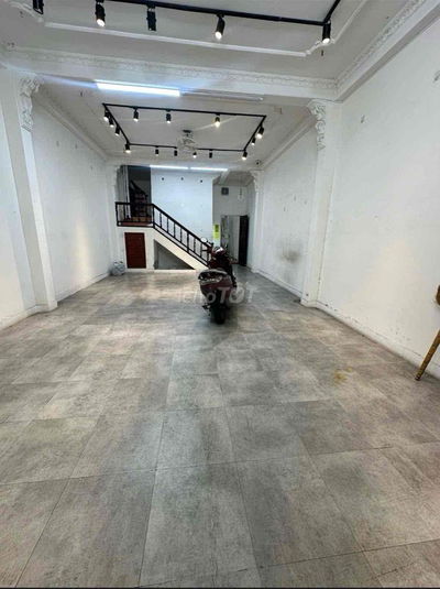 🔥Mặt Tiền D5 - Sát ĐH GTVT - Sát Nguyễn Gia Trí - Khu KD Sinh Viên