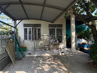 bán nhà Vĩnh phú Bình Dương