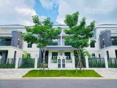 Bán nhà phố 8x20 Sun Harbor 3 Aqua City, mặt tiền đường 19m, gần Clubhouse, giá chỉ 9.2 tỷ