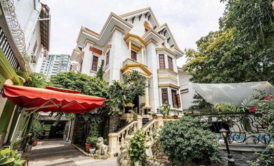 CHO THUÊ BIỆT THỰ NGUYỄN VĂN HƯỞNG, Q2 DT 35x30m trệt 2 lầu giá 130tr