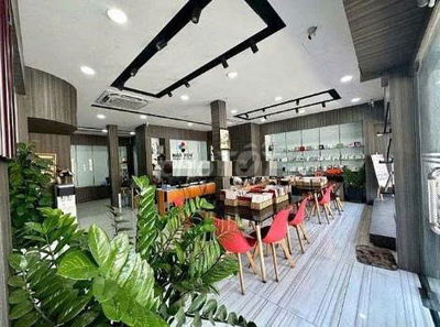 CHO THUÊ NHÀ MT HỒ VĂN HUÊ, Q.PHÚ NHUẬN 8x12m trệt 4 lầu ST giá 45tr