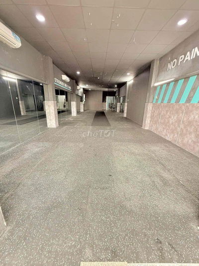 Cho thuê sàn 120m2 văn phòng, Studio ,Nails, Yoga gần CV Lê Thị Riêng