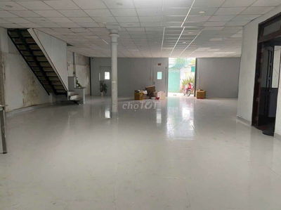 800m Kho. Siêu Rẻ. HXH Đường Võ Văn Hát. Long Trường. Quận 9.