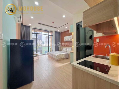 Cho thuê căn hộ studio ban công full nội thất mới 100% có thang máy