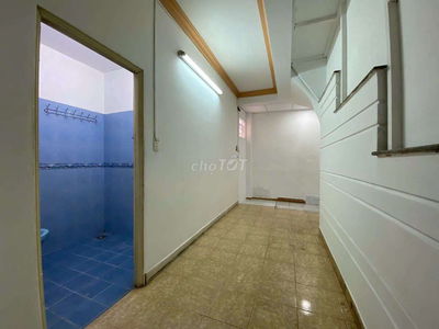 Phòng Trọ Giá Rẻ Wc Riêng Ngay Lotter Mart Q7
