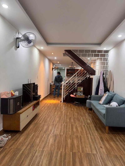 NHÀ MẶT TIỀN GẦN CHỢ HOÀ CƯỜNG BẮC