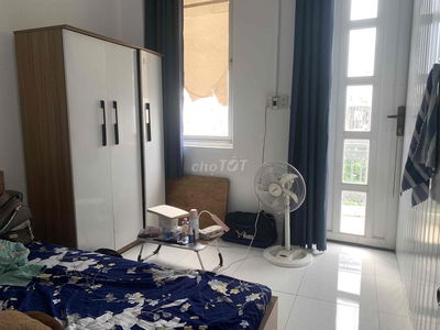 Cần tìm 2 nữ cho 1 phòng trong căn 2PN - 1WC