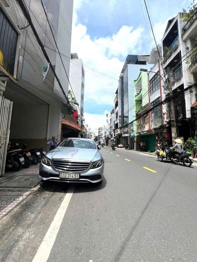 MẶT TIỀN KD ĐA NGÀNH NHỘN NHỊP 4,5*25_KD ĐA NGÀNH _ ĐƯỢC Ở LẠI