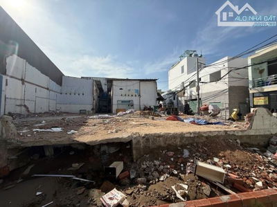 Hiếm bán - Đất nền Q7 DT 59m2 - ngay cầu Phú Mỹ xây dựng cao tầng - chỉ 4tỷ7.