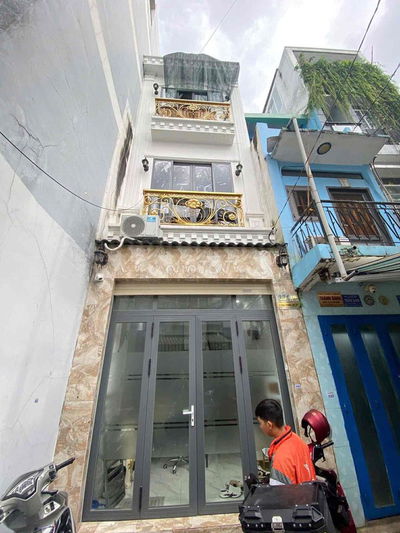 Cho thuê nhà nguyên căn lê hồng phong quận 10