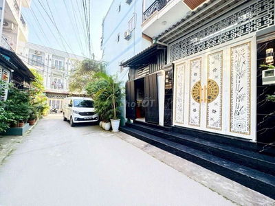 Nhà 4 tầng 5pn đường 6m gần Phú Mỹ Hưng quận 7 giảm 3,28 tỷ