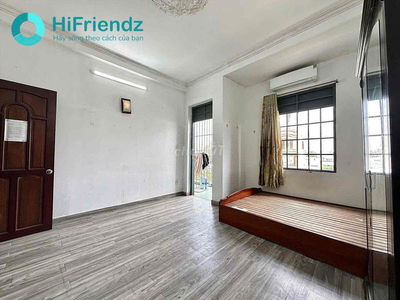 KHAI TRƯƠNG STUDIO MỚI GẦN ĐH NTT