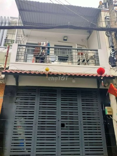 Bán nhà liên khu 4 5, 50m2,4x13m, 3pn,xe tải thông tứ tung,gần trường