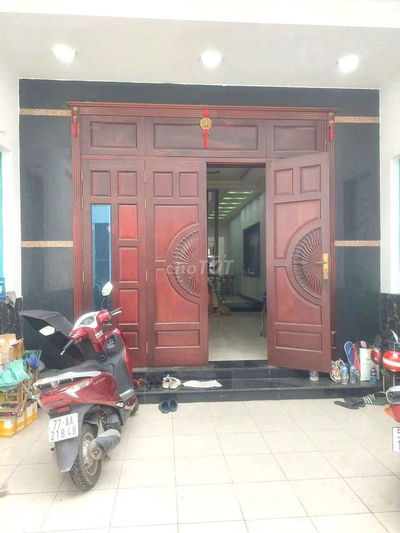 CCG bán GẤP nhà 3 Tầng tại trung tâm Tp Dĩ An