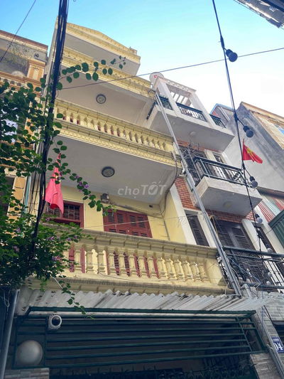 Chính chủ giao bán nhà 5 tầng khu phân lô cho Cán bộ CA Tân Mai