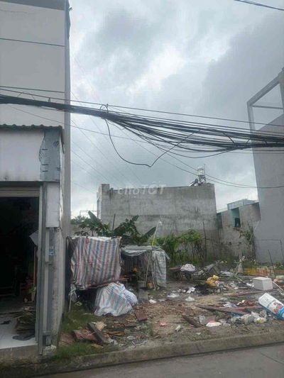 Bán đất MT buôn bán