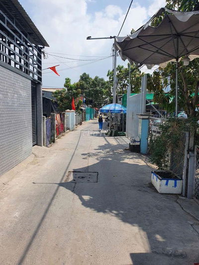 BÁN NHÀ CẤP 4 RỘNG ĐẸP – HẺM XE HƠI NGUYỄN VĂN TẠO, LONG THỚI, NHÀ BÈ