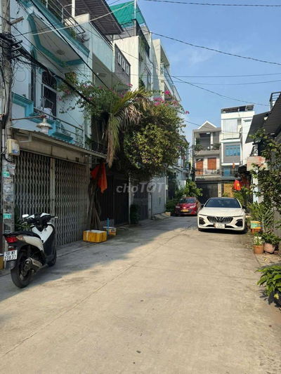 Đ. SỐ 6 BHH GẦN AEON TÂN PHÚ HẺM XE HƠI THÔNG 3 TẦNG 46m2 CHỈ HƠN 4 TỶ