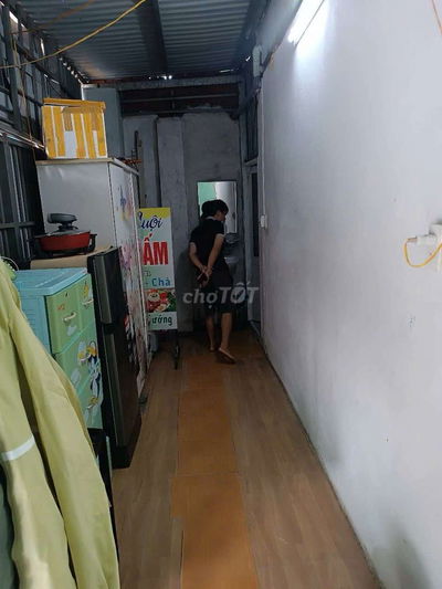 Mặt bằng vỉa hè có 1 phòng ngủ riêng
