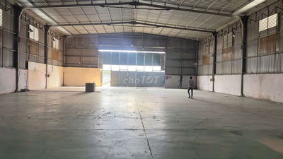 Cho thuê xưởng Dĩ An 600m/30tr đường cont điện 3fa sản xuất