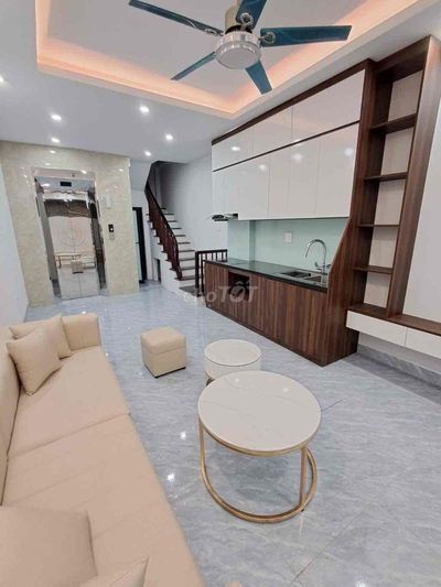 NHÀ MỚI TINH 35M , THANG MÁY XỊN, Ô TÔ TRÁNH, VÀO Ở NGAY TẠI VĂN PHÚ