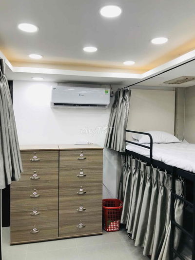 Phòng cho thuê đối diện trường Đại Học Kinh Tế Quận 10