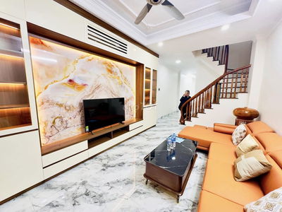 Bán nhà !! QUAN HOA, Ngõ Thông- 3 gác, full nội thất ở ngay