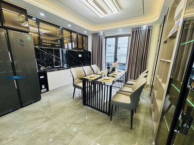 Bán nhà 2 Căn liền kề OTO ngủ trong nhà Tô Ngọc Vân Gò Vấp - 4PN + 5WC