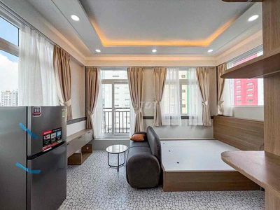 CĂN HỘ STUDIO BAN CÔNG TÁCH BẾP FULL NỘI THẤT NGAY EOTWN CỘNG HOÀ‼️