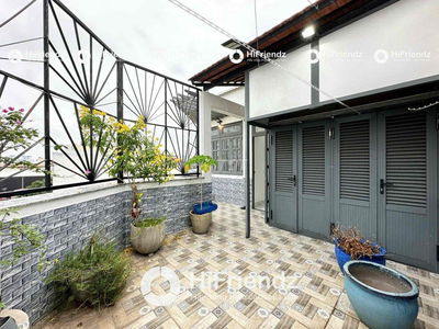 PENTHOUSE 2PN Bancol Sân Vườn ngay Luỹ Bán Bích - Hoà Bình - THANG MÁY