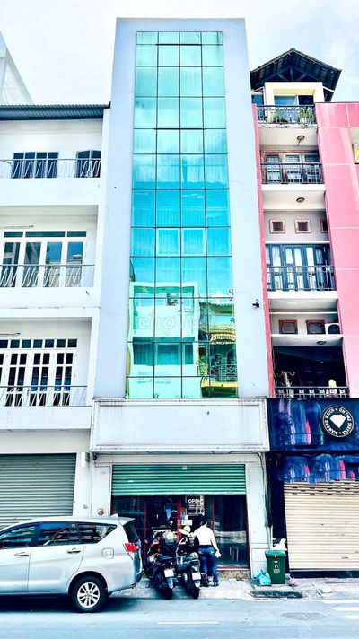 SIÊU PHẨM ỐP KÍNH SANG TRỌNG – TUYẾN ĐƯỜNG THƯƠNG HIỆU