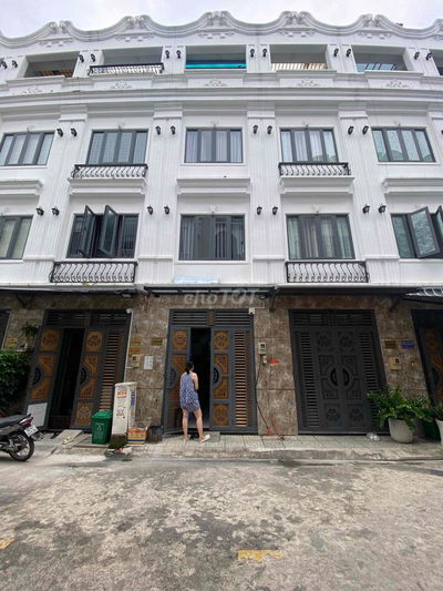 Bán nhà 4 tầng Lê Trọng Tấn, khu đồng bộ cao cấp, chỉ 2,87T còn TL