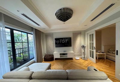 CHo thuê nhà mặt tiền đường Nguyễn văn luông 5,2x26m 7L có thang máy