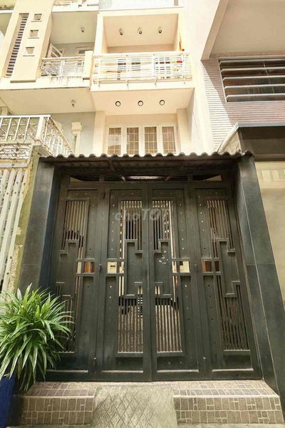 BÁN NHÀ THÀNH THÁI 45M2 SÁT MẶT TIỀN NGAY 3 THÁNG 2 TRUNG TÂM QUẬN 10