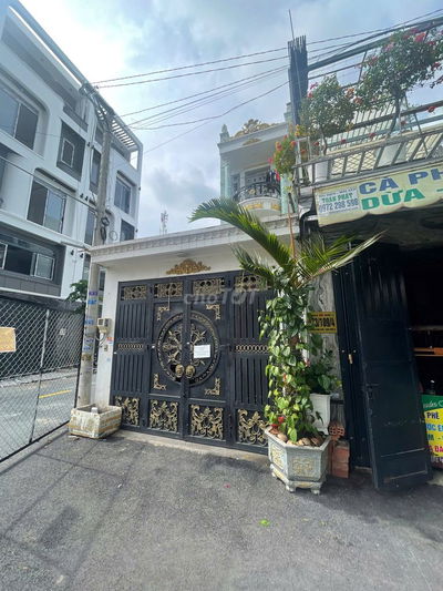 BÁN GẤP NHÀ 2 TẦNG HXH, đường nhựa 5m, Quận 12