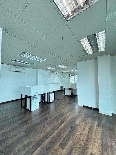 Cho thuê VP 70m2 Nguyễn Hữu Cầu Q1 full nội thất vào làm việc ngay