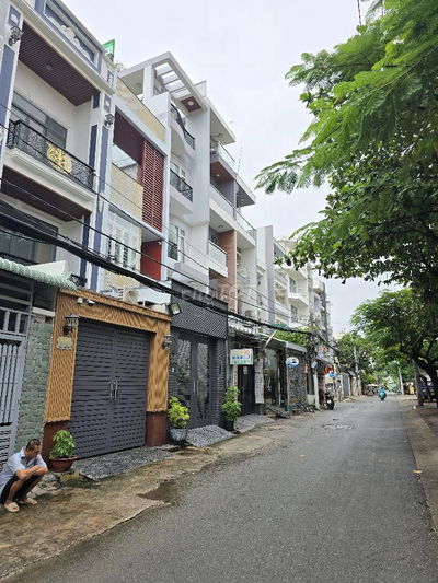 Bán gấp, dãy trọ 2 tầng  , 92m2 , Lâm Văn Bền ,Tân Kiểng, Quận 7