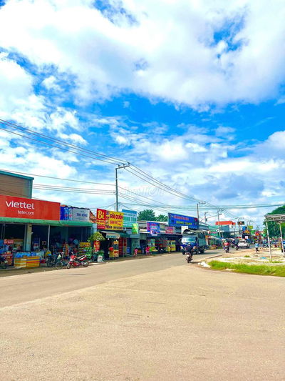 CHỦ CẦN TIỀN MỞ SPA NHỜ RA NHANH LÔ ĐẤT NGAY CHỢ