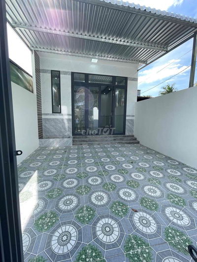 Nhà 5x30m mới 100% 2 máy lạnh hẻm Bờ Kè Cái Sơn