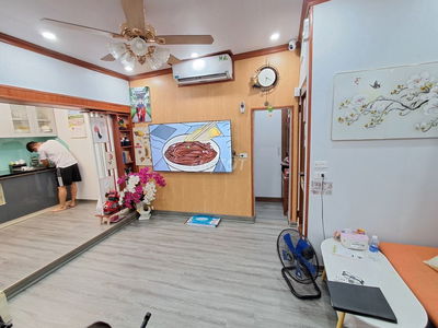 Bán căn hộ 80m2 Tập Thể 52B Hàng Bún, Quán Thánh, Ba Đình.