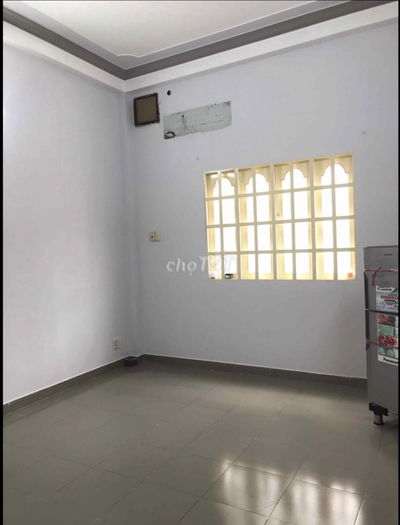 Nhà MT 4 tầng mới, 5m x 22m, 4PN, 4WC,nhà rất to,đậu dc 4 ôtô trog nhà