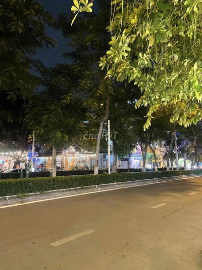 NHÀ CHO THUÊ MẶT TIỀN PHẠM HUY THÔNG 7 x 15